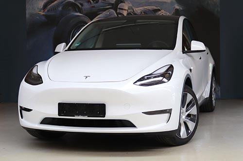 Tesla Model Y elbil til salg